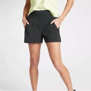 Athleta Trekkie North Shorts Black Size 0